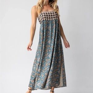 NATURAL LIFE Teal and Beige Floral Smocked Maxi Dress